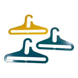 B&G NYC Retro MCM Mod Plastic Hangers Set Of 3 Green Yellow Space Age Decor LOT